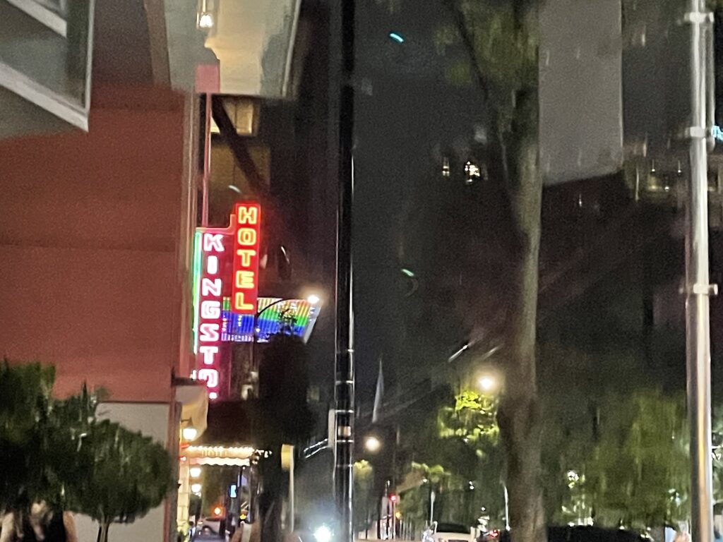 【バンクーバー旅行】キングストンホテルに宿泊してみた！感想や雰囲気を紹介します