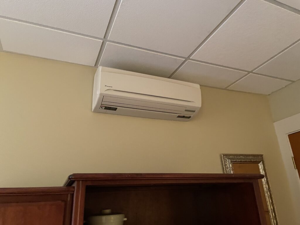 【バンクーバー旅行】キングストンホテルに宿泊してみた！感想や雰囲気を紹介します